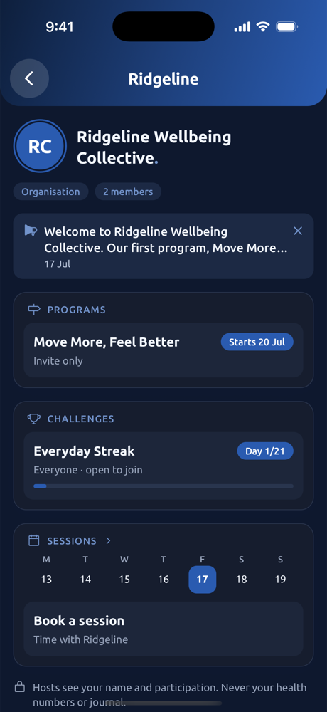 The Wellora app: a group's space with its program, a challenge, the week of sessions and a booking